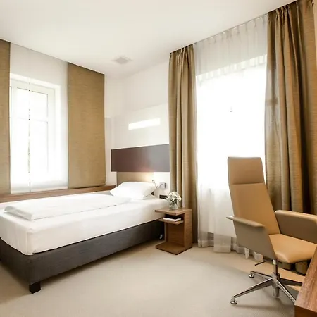 Seminar- & Tagungshotel Grosse Ledder 4*