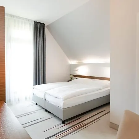 호텔 Seminar- & Tagungshotel Grosse Ledder 3*