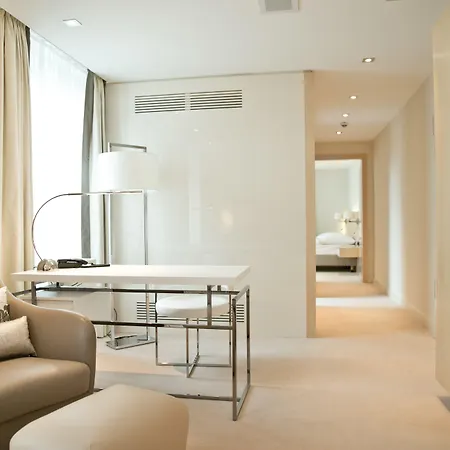 Seminar- & Tagungshotel Grosse Ledder Ξενοδοχείο