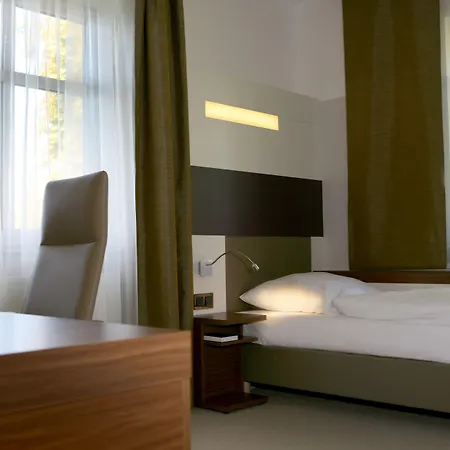 Ξενοδοχείο Seminar- & Tagungshotel Grosse Ledder Wermelskirchen