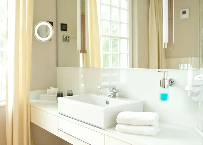 Seminar- & Tagungshotel Grosse Ledder Szálloda 4*